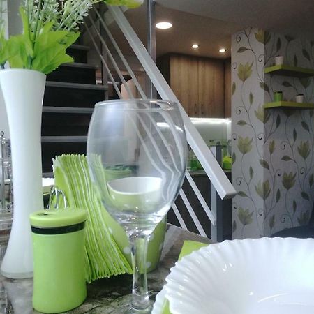 Classy And Cozy - Parking - 3 Beds - Near Center Novi Sad Exteriör bild