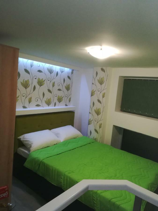 Classy And Cozy - Parking - 3 Beds - Near Center Novi Sad Exteriör bild