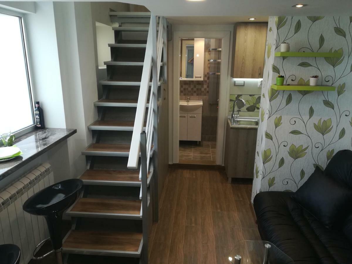 Classy And Cozy - Parking - 3 Beds - Near Center Novi Sad Exteriör bild